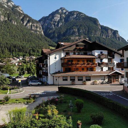 Hotel Nele Ziano di Fiemme Dış mekan fotoğraf
