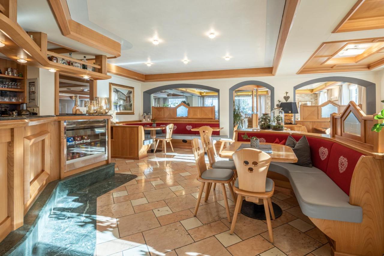 Hotel Nele Ziano di Fiemme Dış mekan fotoğraf