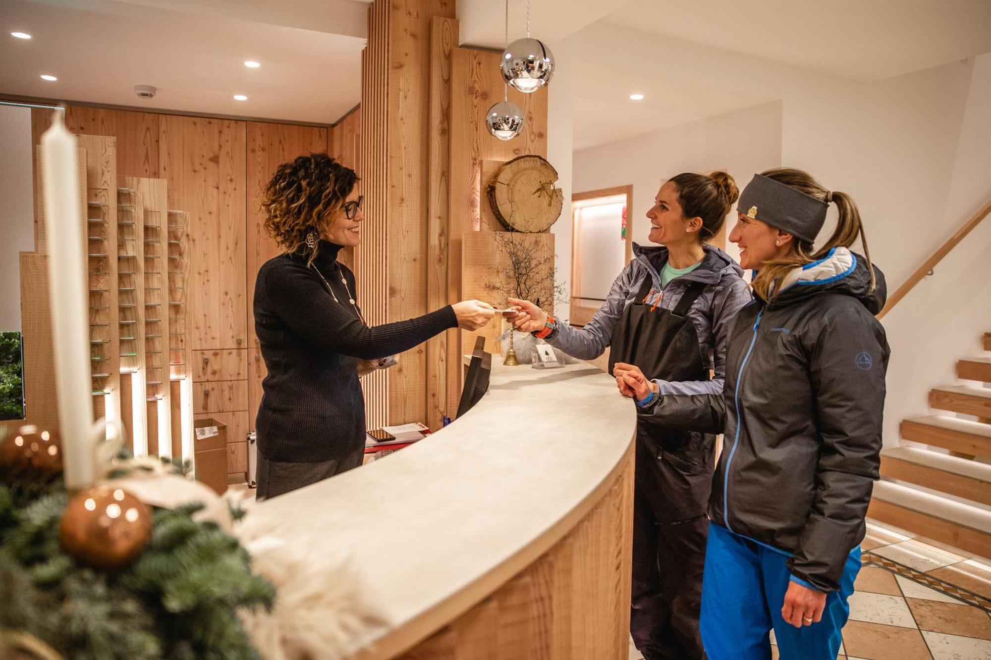 Hotel Nele Ziano di Fiemme Dış mekan fotoğraf